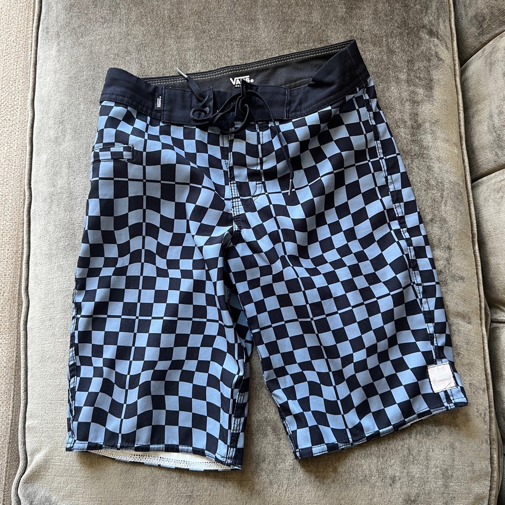 BUNDLE: ideal for boys ages 8-12!! Great brands!!